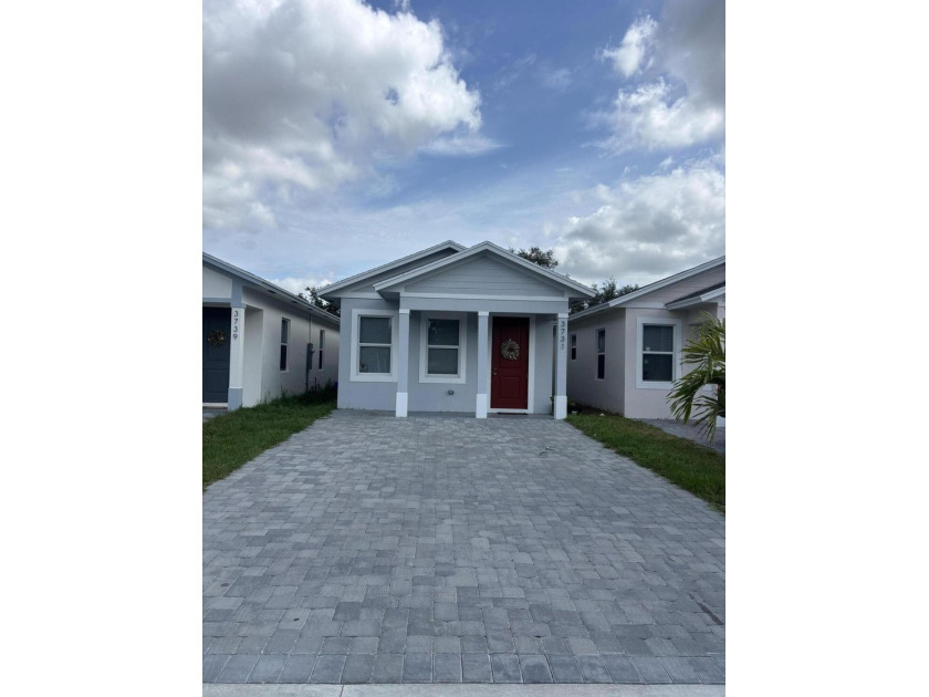 This New Construction. Located in the heart of West Palm Beach - Beach Home for sale in West Palm Beach, Florida on Beachhouse.com