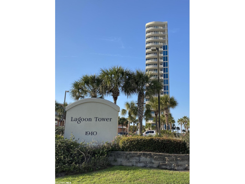 Fantastic upscale 5th floor condo with great views of the Gulf - Beach Home for sale in Gulf Shores, Alabama on Beachhouse.com