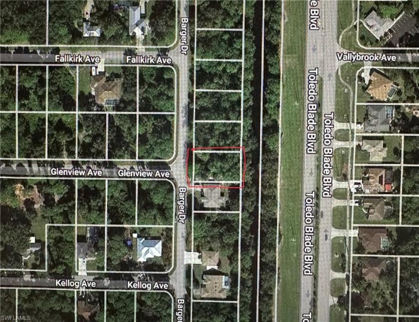 Great investment for a FRESHWATER CANAL LOT!  
No HOA, deed - Beach Lot for sale in Port Charlotte, Florida on Beachhouse.com