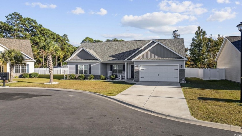 Welcome Home to this beautiful 4-bedroom 3-bathroom located in - Beach Home for sale in Surfside Beach, South Carolina on Beachhouse.com