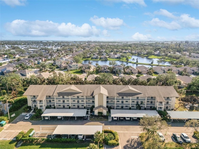 Welcome to Country Village, a vibrant 55+ community. This - Beach Condo for sale in Bradenton, Florida on Beachhouse.com