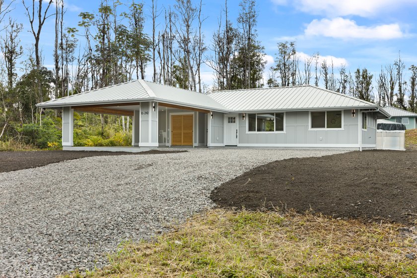 Welcome to this brand-new 3-bedroom, 2-bath home with a split - Beach Home for sale in Pahoa, Hawaii on Beachhouse.com