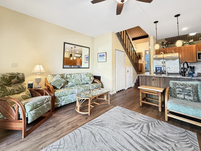 Enjoy a tropical oasis located in the heart of Keauhou! Priced - Beach Condo for sale in Kailua Kona, Hawaii on Beachhouse.com