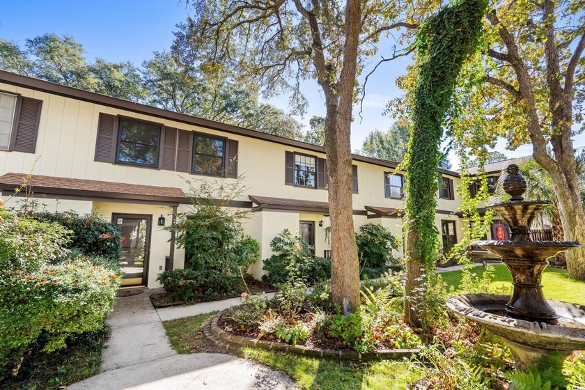 Welcome to 315 73rd Ave N, #C, Myrtle Beach, where the coastal - Beach Townhome/Townhouse for sale in Myrtle Beach, South Carolina on Beachhouse.com