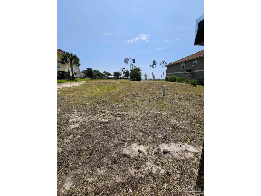 PRICE REDUCED!!   Motivated seller!     Gated Community of - Beach Lot for sale in Navarre, Florida on Beachhouse.com