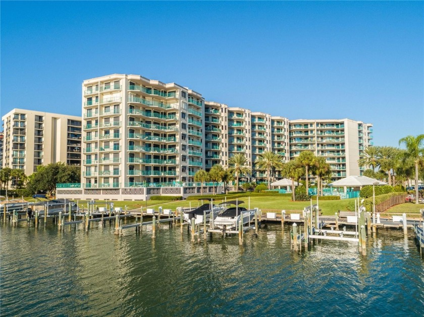 YEAR END SPECIAL OPPORTUNITY! Make an offer in December then - Beach Condo for sale in Clearwater Beach, Florida on Beachhouse.com
