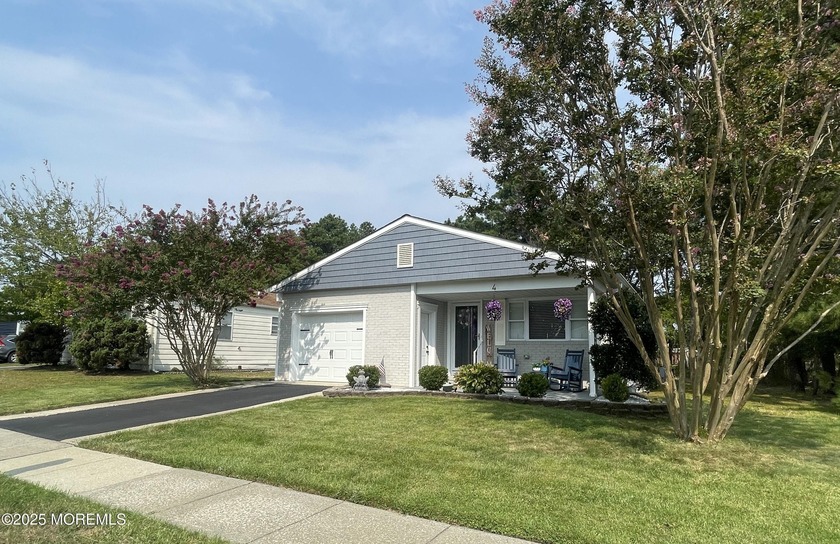 Step into this beautifully updated Lakeview model and prepare to - Beach Home for sale in Toms River, New Jersey on Beachhouse.com
