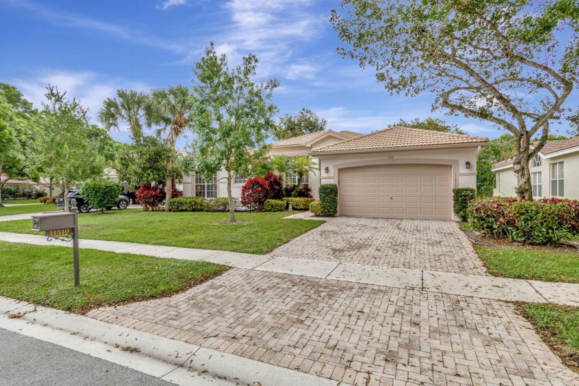 Experience a dreamlike living in this sophisticated and spacious - Beach Home for sale in Boynton Beach, Florida on Beachhouse.com