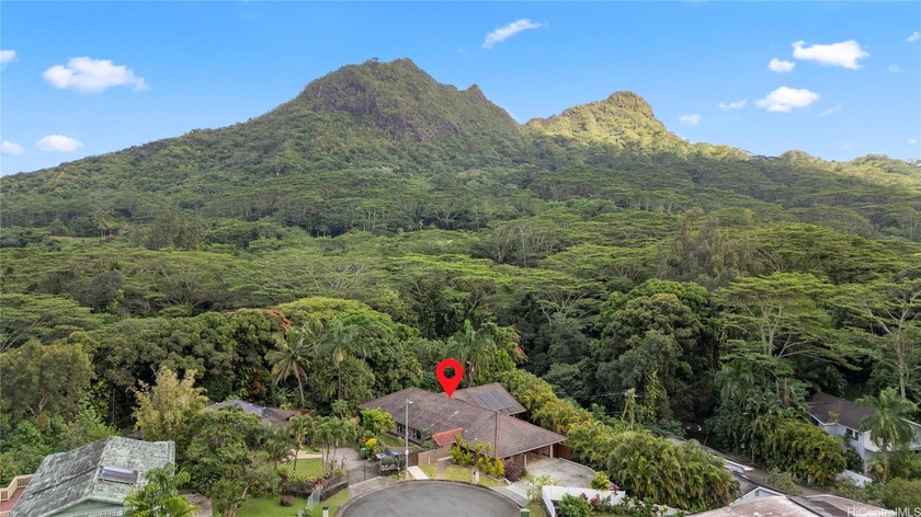 Discover a rare opportunity in the quiet Maunawili community - Beach Home for sale in Kailua, Hawaii on Beachhouse.com