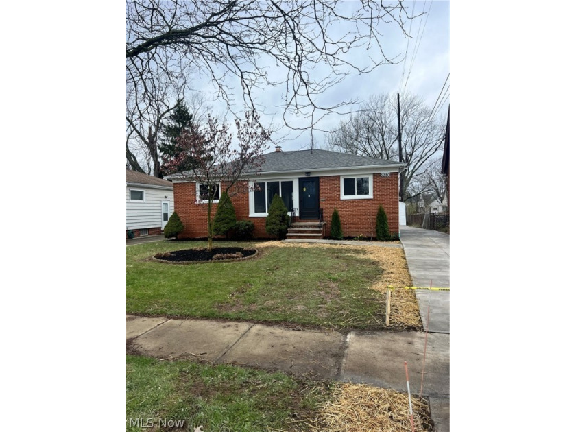 Beautifully Renovated Ranch Home with a Renovated Full Basement - Beach Home for sale in Parma Heights, Ohio on Beachhouse.com