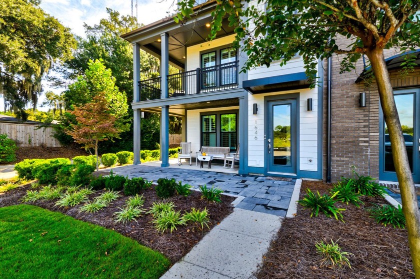 Welcome to this stunning 3-bedroom, 3.5-bathroom corner unit - Beach Condo for sale in Mount Pleasant, South Carolina on Beachhouse.com