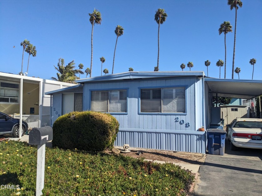 Manufactured Home in Venture Harbor - Ready for Your Personal - Beach Home for sale in Ventura, California on Beachhouse.com