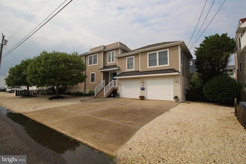 Welcome to your dream beach home on Long Beach Island, perfectly - Beach Home for sale in Long Beach Island, New Jersey on Beachhouse.com