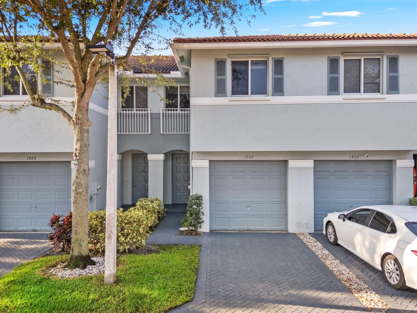 Welcome to 1927 Alamanda Way, a two-story townhouse just 4.2 - Beach Townhome/Townhouse for sale in West Palm Beach, Florida on Beachhouse.com