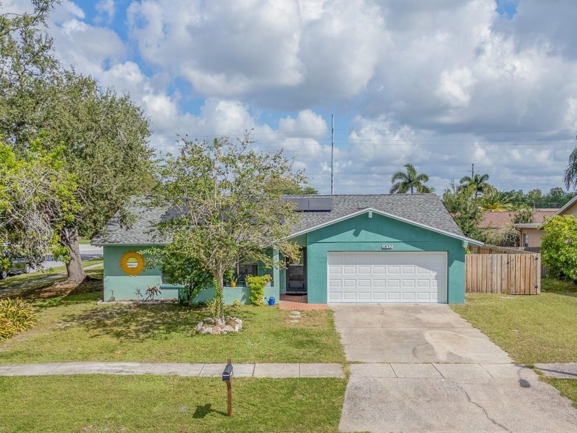 NO FLOOD ZONE HERE !! 3/2/2 POOL HOME !! CORNER LOT with a SPLIT - Beach Home for sale in Clearwater, Florida on Beachhouse.com