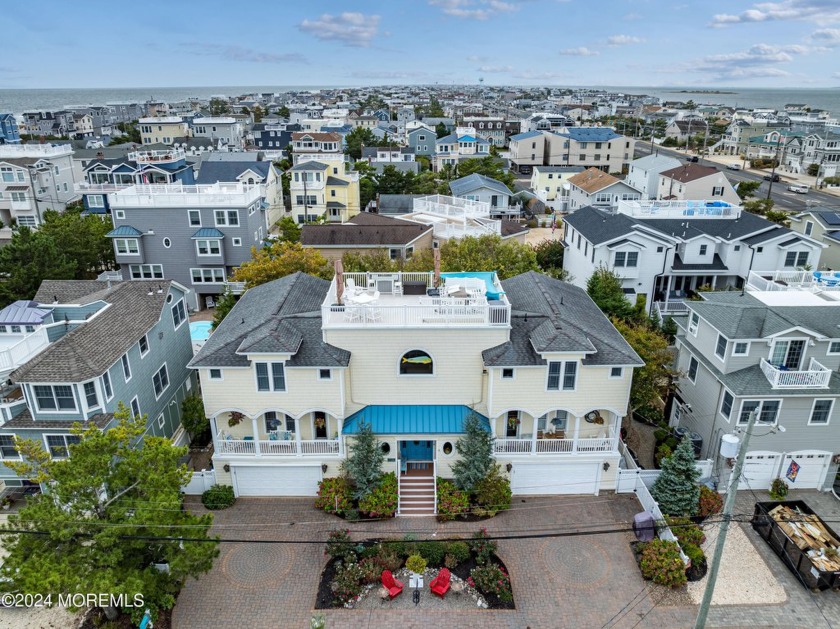 Welcome to your very own oceanside Long Beach Island oasis! - Beach Home for sale in Long Beach Island, New Jersey on Beachhouse.com