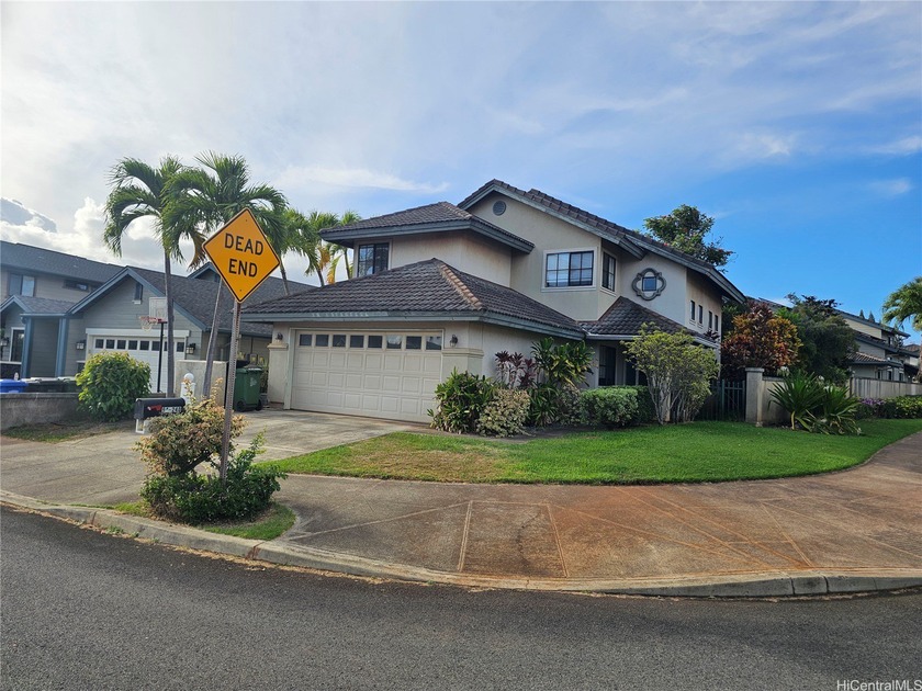 Here it is! Highly desired corner lot home in Waikele right on - Beach Home for sale in Waipahu, Hawaii on Beachhouse.com
