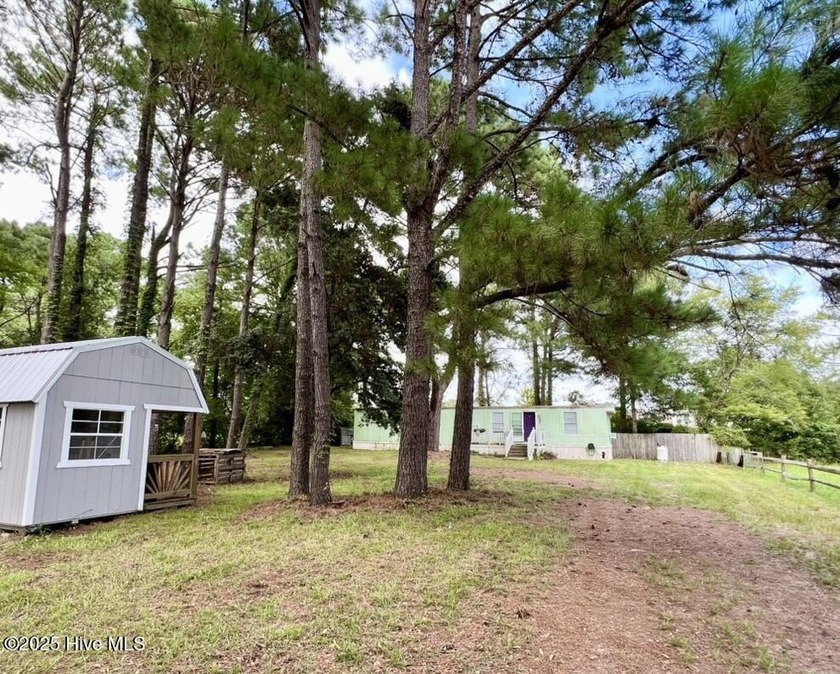 Fully Renovated 2BR Coastal Home on 1/2 acre with no HOA, just a - Beach Home for sale in Hampstead, North Carolina on Beachhouse.com