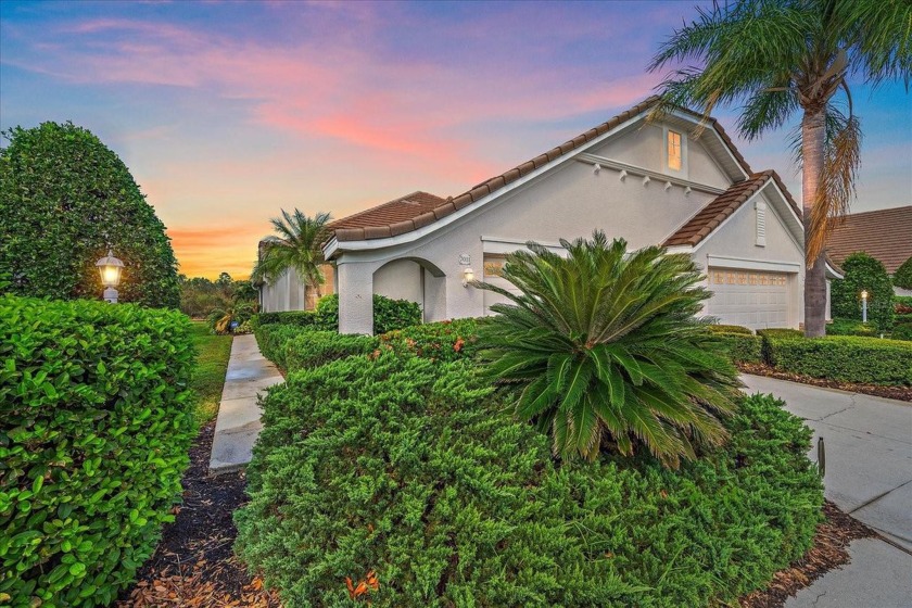 Life is not a dress rehearsal, so start living your dream life - Beach Home for sale in Lakewood Ranch, Florida on Beachhouse.com