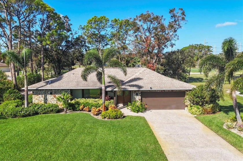 Welcome to this exceptional and unique 3 bedroom, 2 bath home - Beach Home for sale in Sarasota, Florida on Beachhouse.com