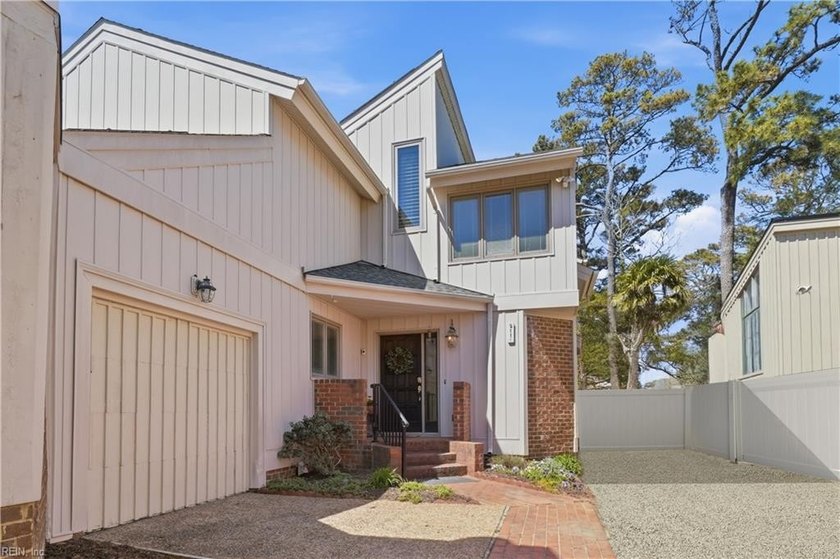 Welcome to 211 86th Street, an exceptional opportunity to live - Beach Townhome/Townhouse for sale in Virginia Beach, Virginia on Beachhouse.com