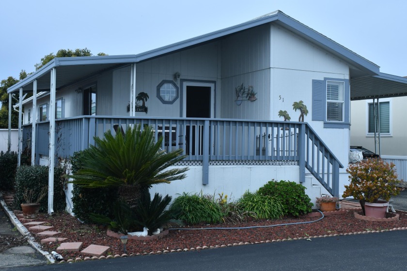 Beautiful manufactured home in the highly desirable Duna Vista - Beach Home for sale in Oceano, California on Beachhouse.com