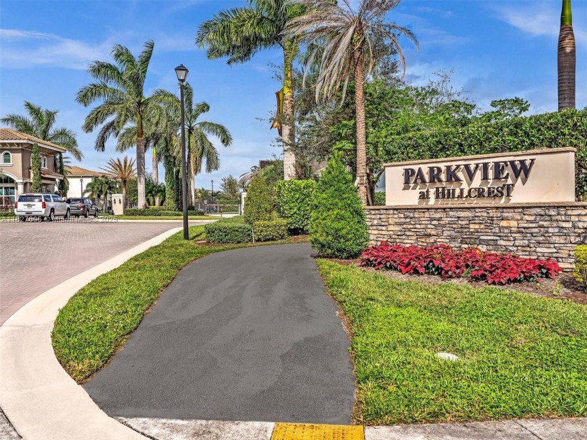 PRICE TO SALE! Welcome to the newest gated community in - Beach Townhome/Townhouse for sale in Hollywood, Florida on Beachhouse.com