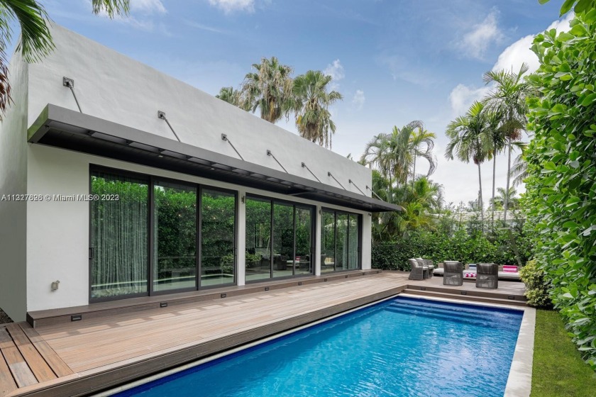 Effortless luxury awaits in this stunning Venetian Islands - Beach Home for sale in Miami Beach, Florida on Beachhouse.com