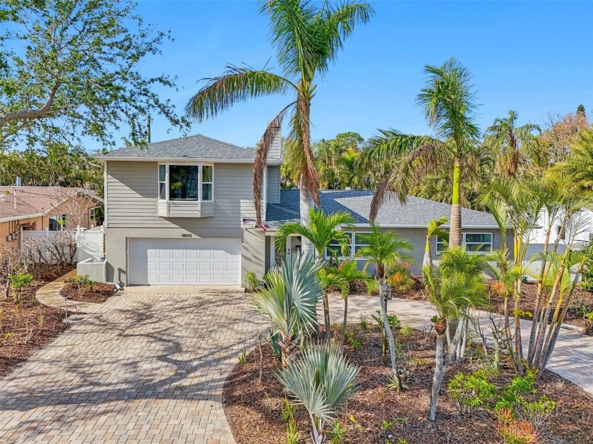 This is your opportunity to own a fabulous two-story POOL home - Beach Home for sale in St. Petersburg, Florida on Beachhouse.com