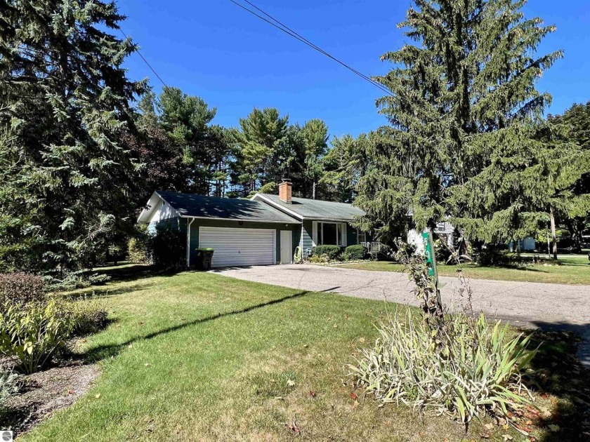 Adorable charmer on a private, double lot in the heart of Leland - Beach Home for sale in Leland, Michigan on Beachhouse.com