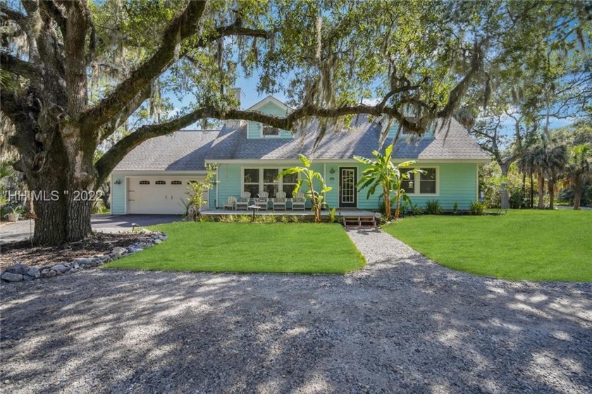 Don't miss this rare opportunity to experience the peak of - Beach Home for sale in Bluffton, South Carolina on Beachhouse.com