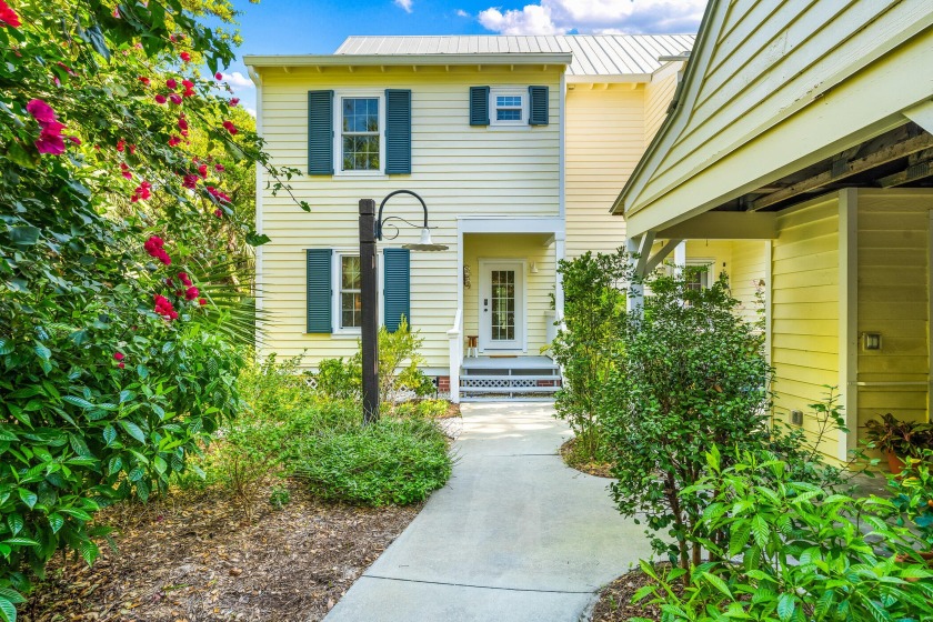 Meticulously renovated Sea Oaks Cottage, upgrades in the last 5 - Beach Townhome/Townhouse for sale in Vero Beach, Florida on Beachhouse.com