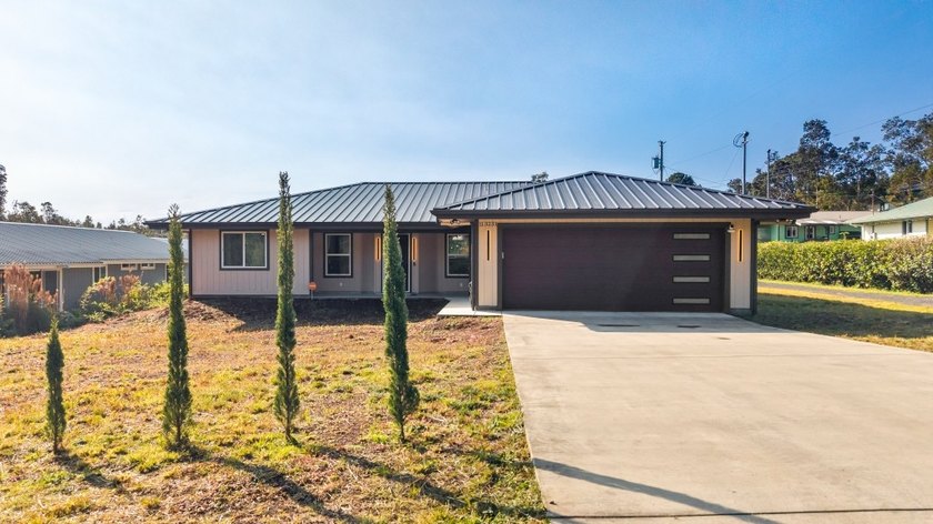 Built in 2024, with some of the best finish work in the - Beach Home for sale in Volcano, Hawaii on Beachhouse.com