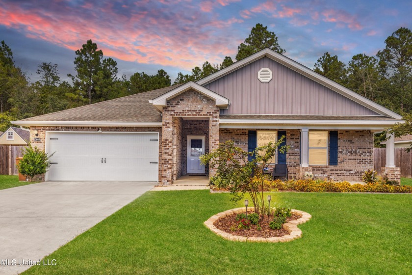 Welcome to 10440 Willow Leaf Drive, a beautifully maintained - Beach Home for sale in Gulfport, Mississippi on Beachhouse.com