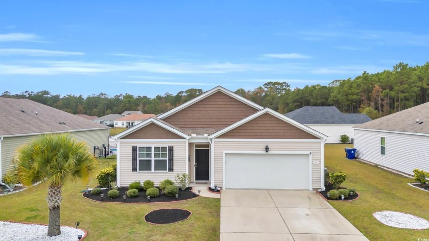 Welcome to 575 Affinity Drive! - This beautifully maintained 4 - Beach Home for sale in Myrtle Beach, South Carolina on Beachhouse.com