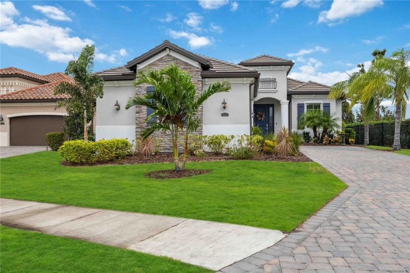 This stunning 2,024 square-foot POOL home offers luxurious - Beach Home for sale in Bradenton, Florida on Beachhouse.com