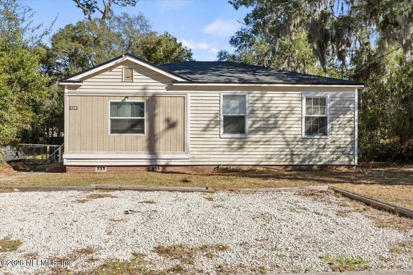This versatile home offers endless possibilities to suit your - Beach Home for sale in Jacksonville, Florida on Beachhouse.com