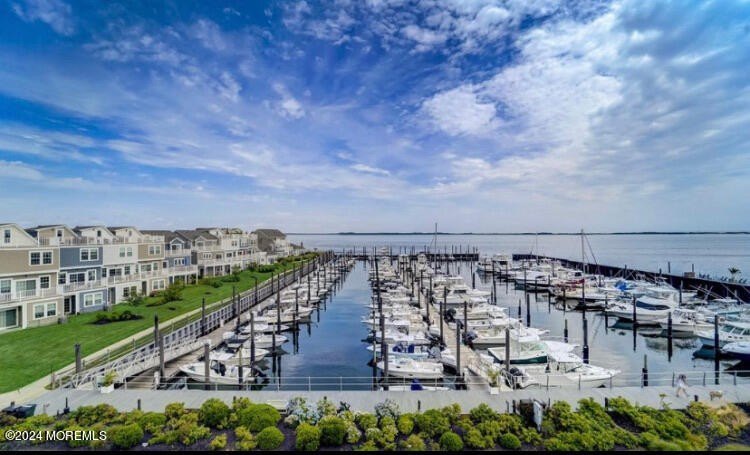 Waterfront 3BR/3.5 bath oasis offering waterviews from all 4 - Beach Condo for sale in Highlands, New Jersey on Beachhouse.com