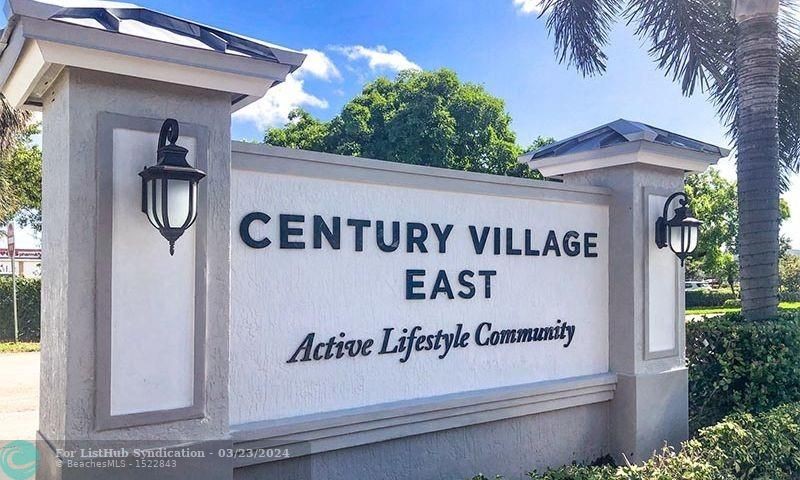 A MUST SEE. BEAUTIFULLY RENOVATED WELCOMING, WELL MAINTAINED 1/1 - Beach Condo for sale in Deerfield Beach, Florida on Beachhouse.com