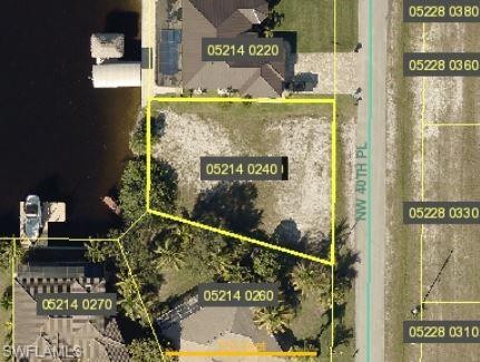 GULF ACCES with NO BRIDGES to Pine Island Sound on 170' canal - Beach Lot for sale in Cape Coral, Florida on Beachhouse.com