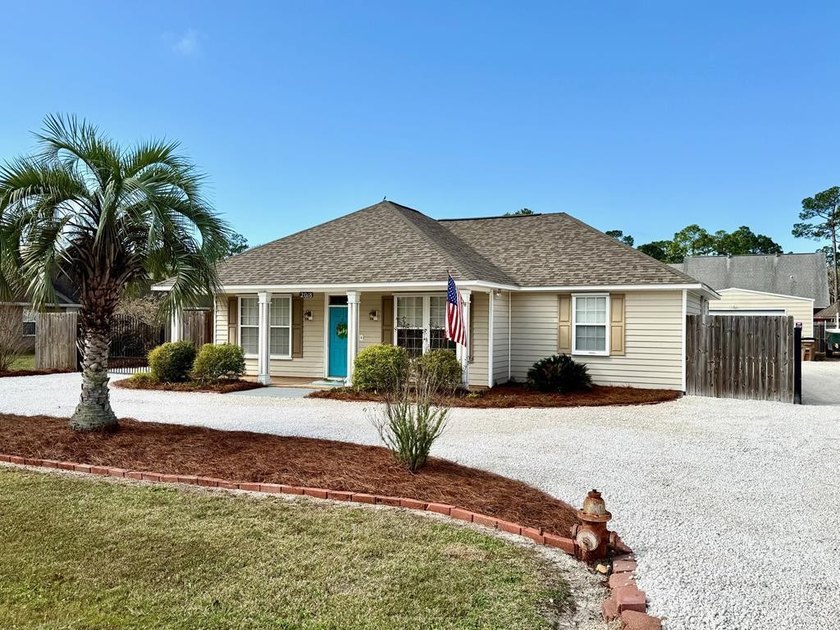Very nice and well kept home located in one of the most - Beach Home for sale in Port St Joe, Florida on Beachhouse.com