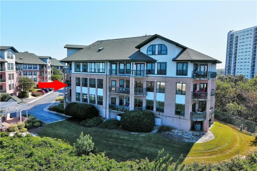 Fantastic opportunity to own a direct bayfront double unit at - Beach Home for sale in Virginia Beach, Virginia on Beachhouse.com