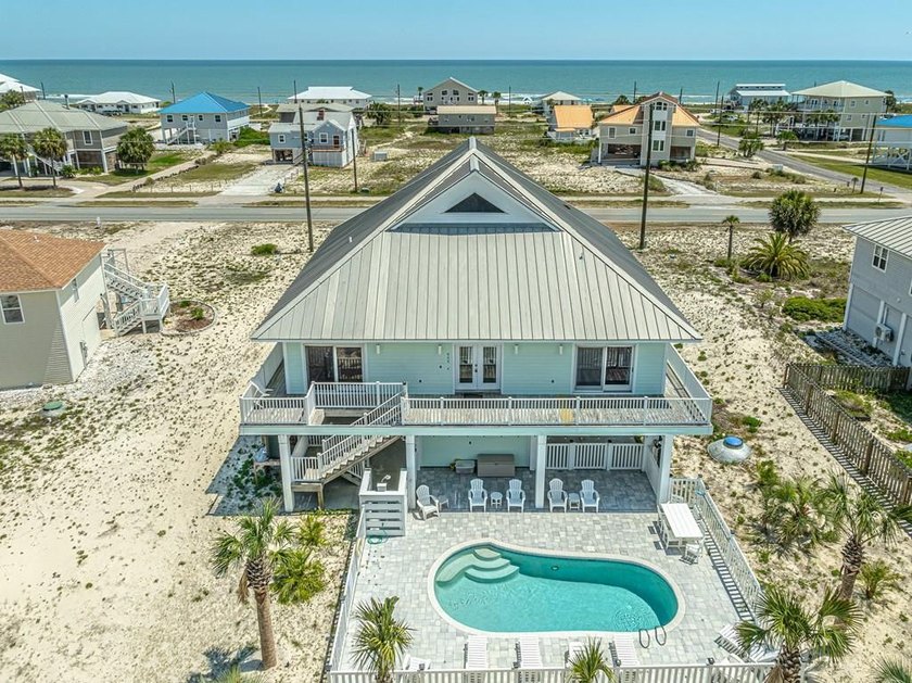 Gulf view home with private pool, many updates, easy beach - Beach Home for sale in St. George Island, Florida on Beachhouse.com