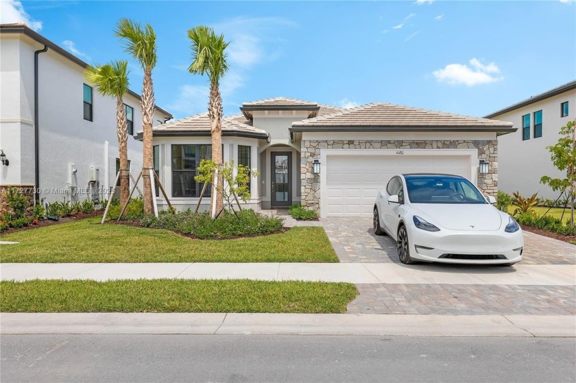 Beautiful new construction ,1 story  just minutes from Fort - Beach Home for sale in Oakland Park, Florida on Beachhouse.com