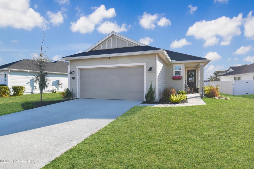 Welcome home to 45 Bluejack Lane! This immaculate home in sought - Beach Home for sale in St Augustine, Florida on Beachhouse.com