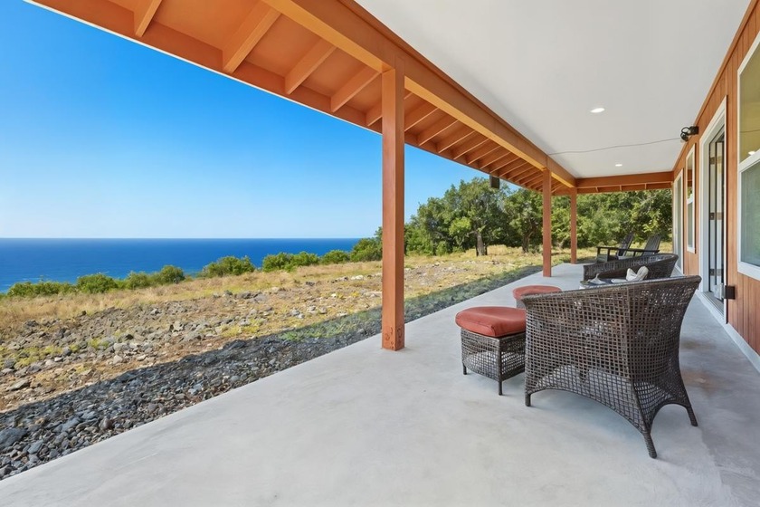 2025 NEW, PRISTINE HOME, MACNUT FARM, OCEAN VIEWS ON PRIVATE 8 - Beach Home for sale in Captain Cook, Hawaii on Beachhouse.com