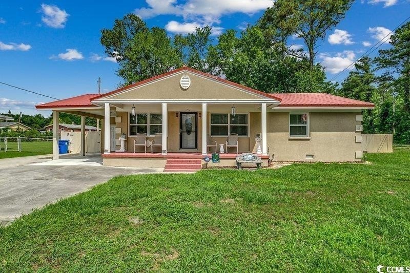 Fully Furnished 3 bedroom 2 bath Updated Single Level home - Beach Home for sale in Myrtle Beach, South Carolina on Beachhouse.com