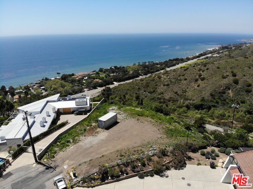 The best-priced panoramic whitewater, ocean, mountain, and - Beach Lot for sale in Malibu, California on Beachhouse.com