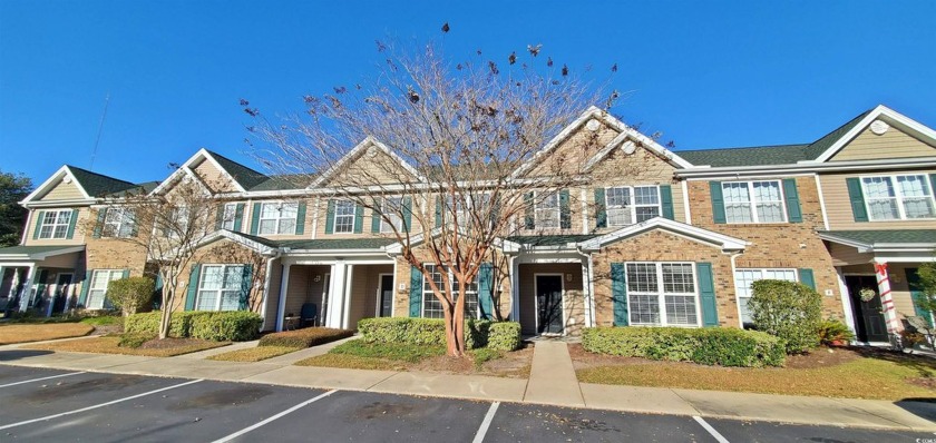 Great open floor plan with two bedrooms, 2  1/2  baths, and a - Beach Townhome/Townhouse for sale in Murrells Inlet, South Carolina on Beachhouse.com