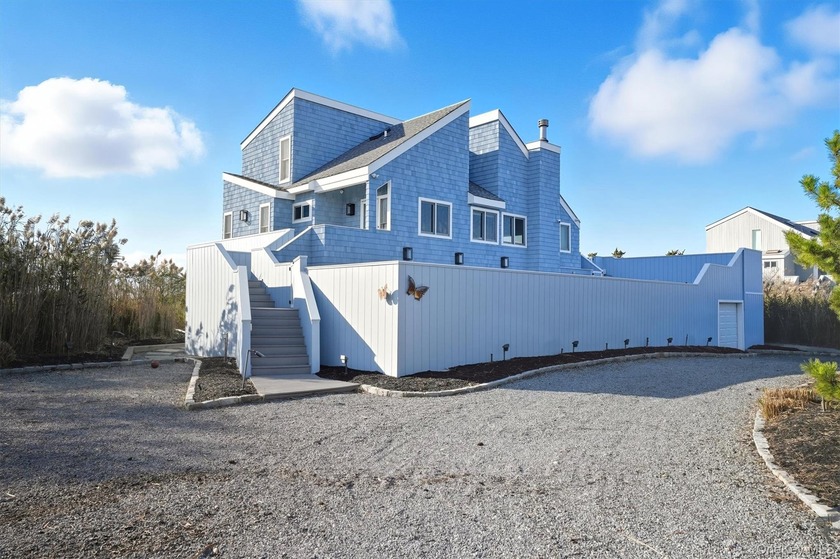 Views, Views, Views! Experience contemporary coastal living at - Beach Home for sale in Westhampton, New York on Beachhouse.com